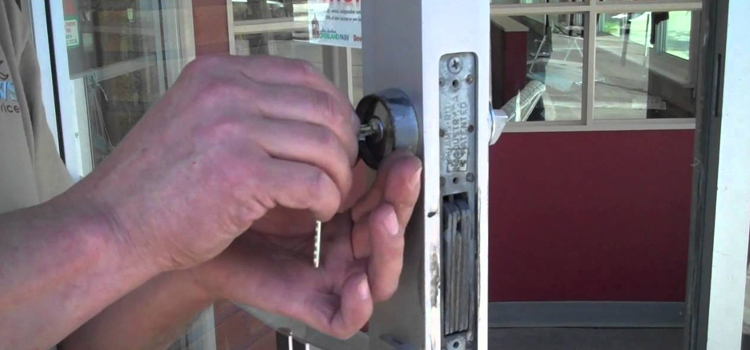 commercial door lock repair Florin