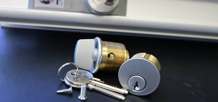 Commercial Lock Installation Florin